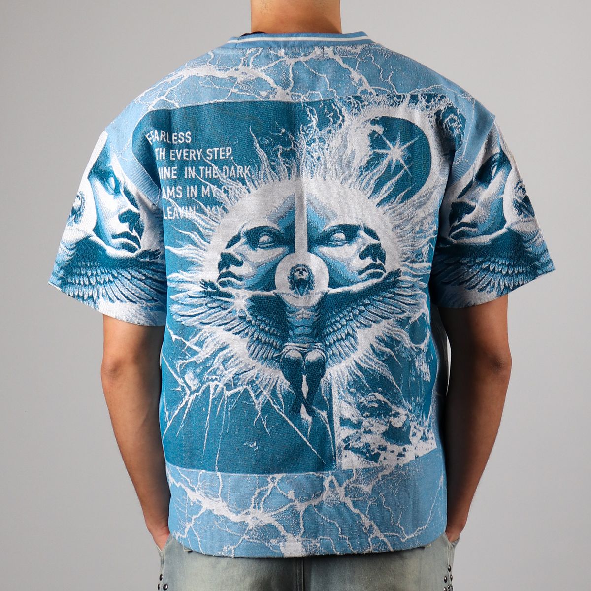 Majestik - Tapestry Cropped