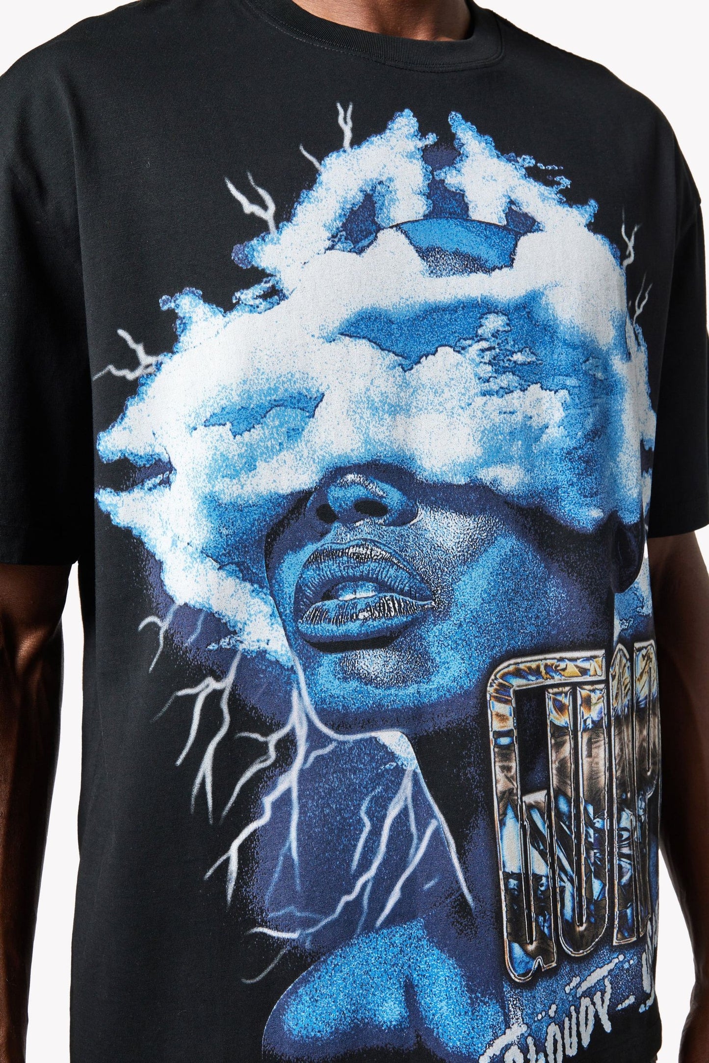 Guapi - Cloudy Vision Tee