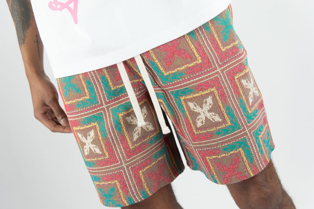 REBEL MINDS - BUILT TO HUSTLE TAPESTRY Short Set