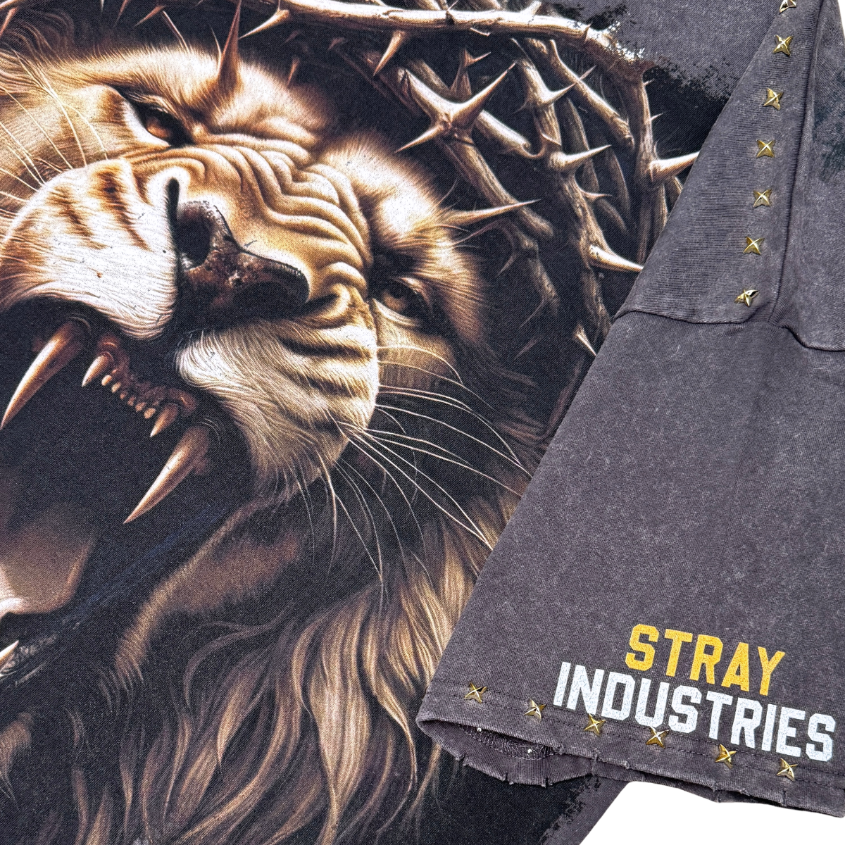 STRAY - Lion Tee